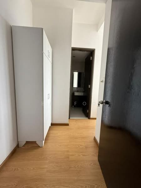 Condominium for Sale at Bay Point @ Country Garden Danga Bay - Ben Foo - Corridor - PropertyGuru.com.my