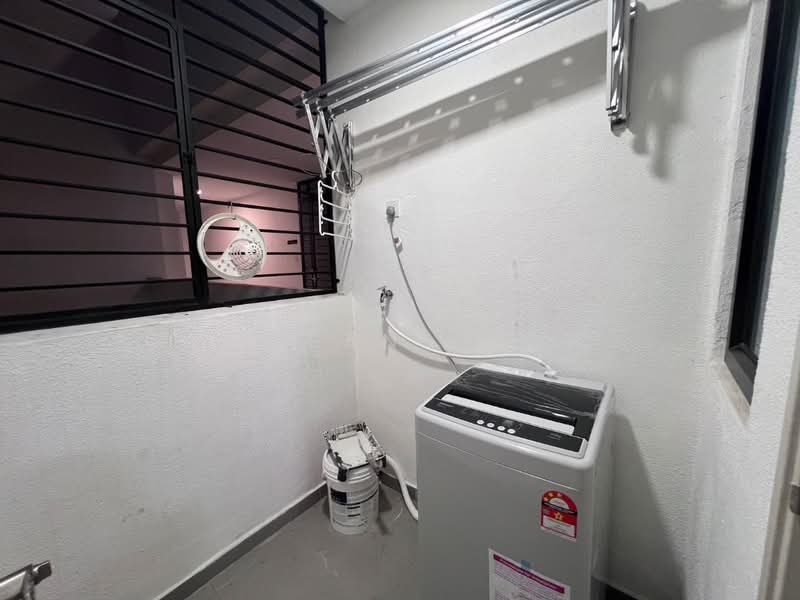 Servis Apartment untuk Disewa di D'sands Residence - Susan Foo - Balcony - PropertyGuru.com.my