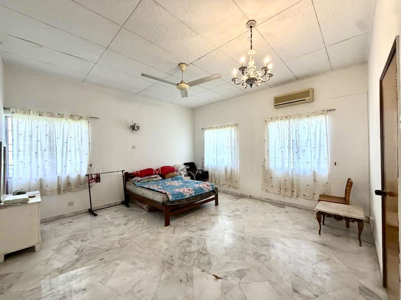 Untuk Dijual - Kampung Datuk Keramat