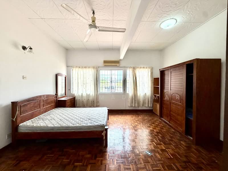 Untuk Dijual - Kampung Datuk Keramat