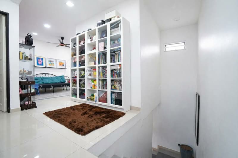 Terraced House for Sale in Lembah Keramat (Ulu Kelang) - Zawana BT Zaidi Ana - Living Room - PropertyGuru.com.my