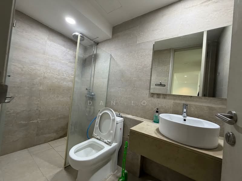 Kediaman Servis untuk Disewa di myHabitat - Dan Lo - Bathroom - PropertyGuru.com.my