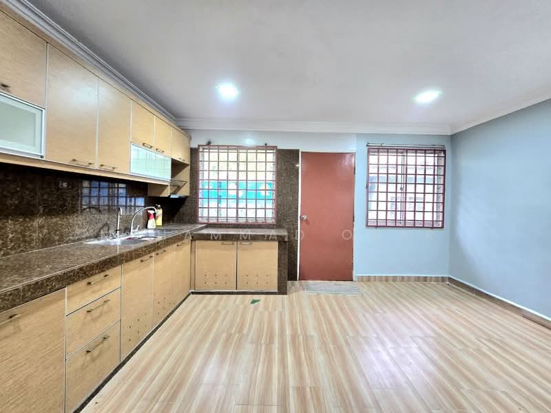 For Sale - Taman Kosas