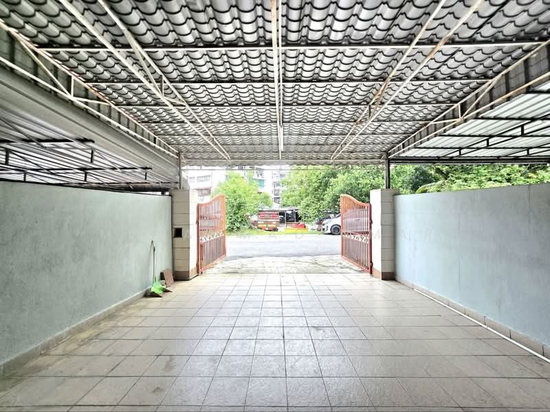 For Sale - Taman Kosas