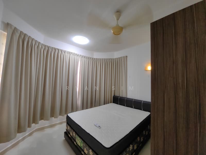 Condominium for Rent at Gurney Park Condominium - Ryan Sim - Bedroom - PropertyGuru.com.my