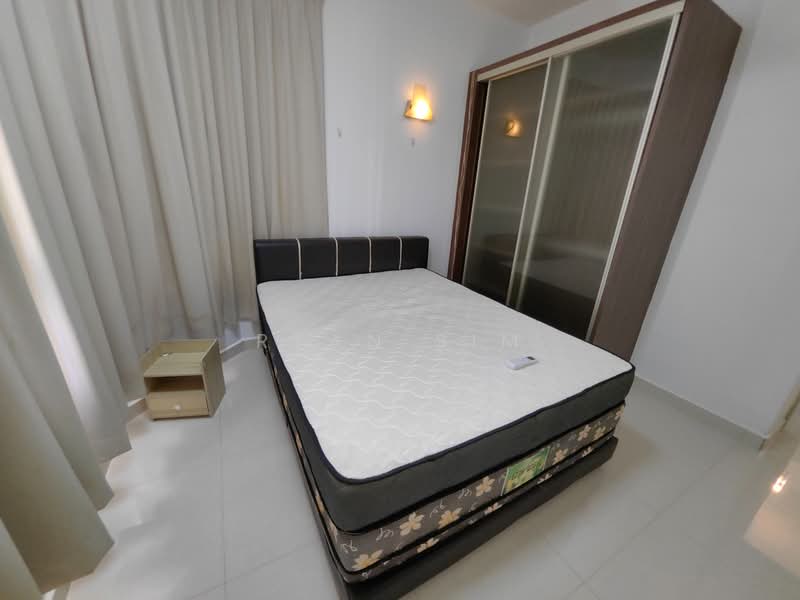 Condominium for Rent at Gurney Park Condominium - Ryan Sim - Bedroom - PropertyGuru.com.my