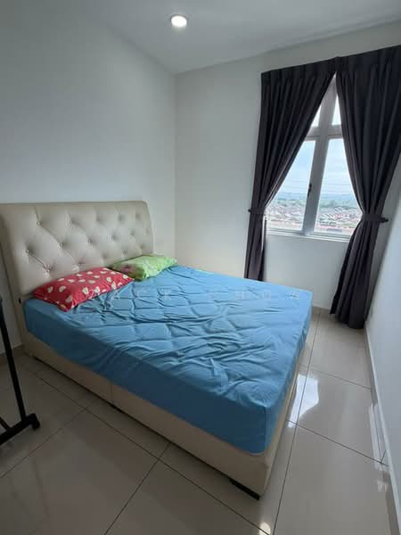 Service Residence for Sale at Meridin Bayvue @ Sierra Perdana - Zack Chow - Bedroom - PropertyGuru.com.my