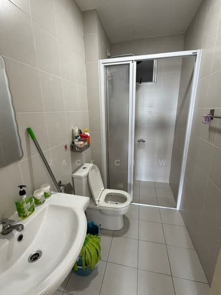 Service Residence for Sale at Meridin Bayvue @ Sierra Perdana - Zack Chow - Bathroom - PropertyGuru.com.my