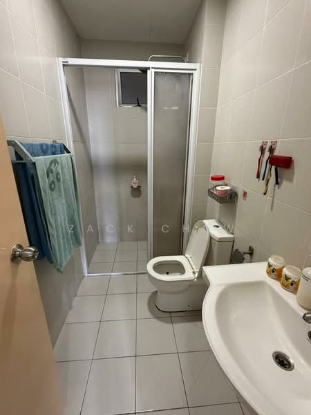 Service Residence for Sale at Meridin Bayvue @ Sierra Perdana - Zack Chow - Bathroom - PropertyGuru.com.my