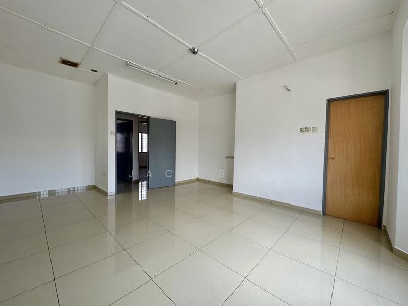 2-storey Terraced House for Sale in Bandar Bukit Tinggi 2 (Klang) - Jack Boo - Interior - PropertyGuru.com.my