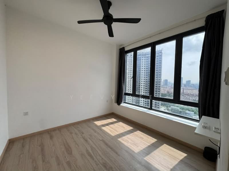 Service Residence for Sale at Aera Residence - Yeevy Lee - Bedroom - PropertyGuru.com.my