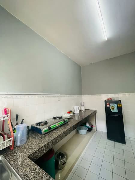 Rumah Teres 2 Tingkat untuk Dijual di Puncak Alam (Selangor) - Syamsul Ilham - Kitchen - PropertyGuru.com.my