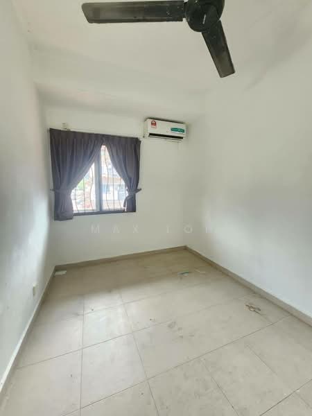 Townhouse for Sale in Taman Tampoi Indah (Tampoi) - Max Loh - Interior - PropertyGuru.com.my