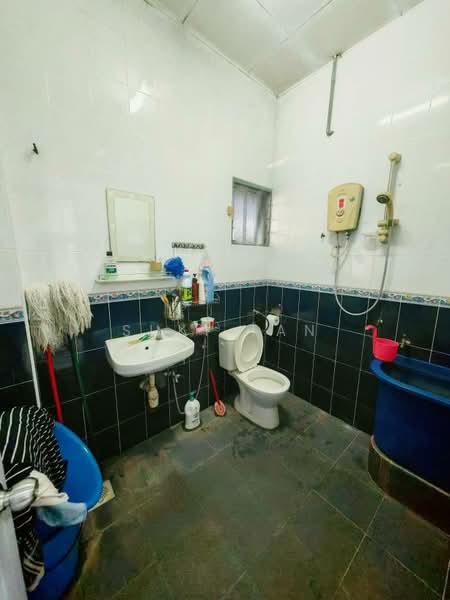 2-storey Terraced House for Sale in Segambut (Kuala Lumpur) - Suki Tan - Bathroom - PropertyGuru.com.my