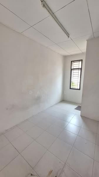 Rumah Teres 2.5 Tingkat untuk Dijual di Taman Kulai Jaya (Kulai) - Daniel Yong - Interior - PropertyGuru.com.my