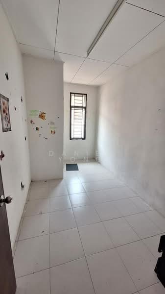 Rumah Teres 2.5 Tingkat untuk Dijual di Taman Kulai Jaya (Kulai) - Daniel Yong - Interior - PropertyGuru.com.my