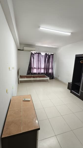Pangsapuri untuk Dijual di Bangunan Gaya Irama - Jane Lee - Bedroom - PropertyGuru.com.my