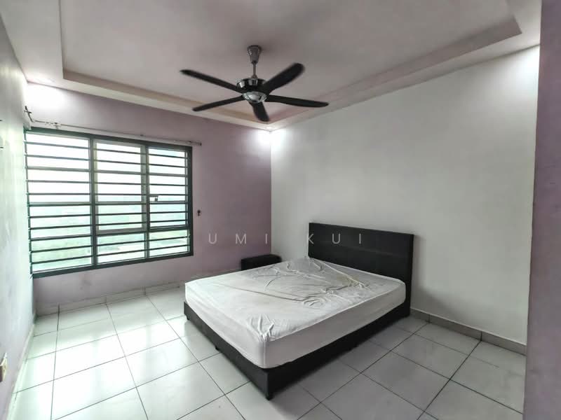 Pangsapuri untuk Disewa di M'tiara - Yumi Kui - Bedroom - PropertyGuru.com.my