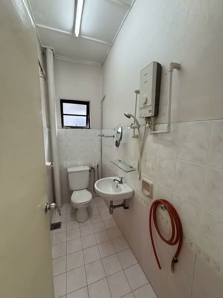 Condominium for Sale at Villa OUG - Josh Yong - Bathroom - PropertyGuru.com.my