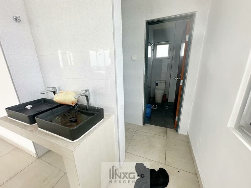 Retail Space for Rent in Klang (Selangor) - Kings Soe - Bathroom - PropertyGuru.com.my