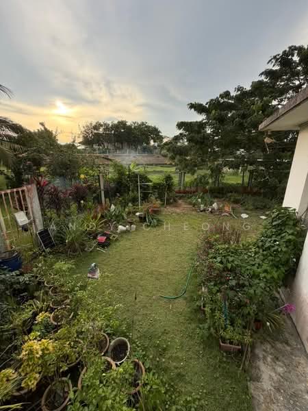 Kondominium untuk Dijual di Octville Condominium - Andy Cheong - Garden - PropertyGuru.com.my