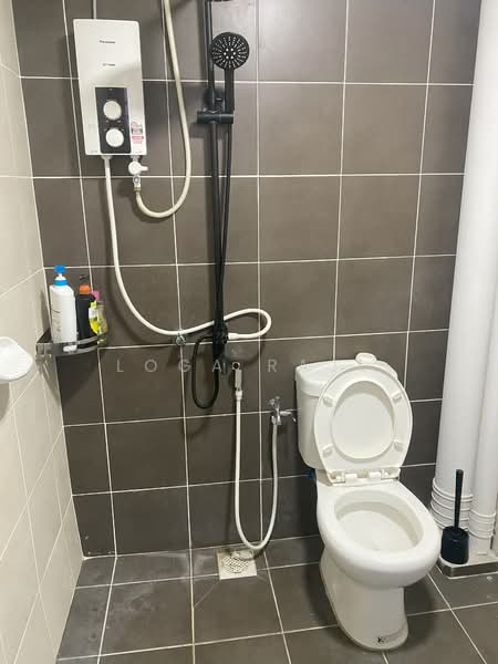 Apartment for Sale at De Bayu Apartment - Loga Raju - Bathroom - PropertyGuru.com.my