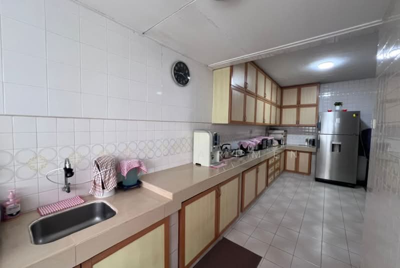 Semi-Detached House for Sale in SS18 (Subang Jaya) - Hooi Karlmen - Kitchen - PropertyGuru.com.my