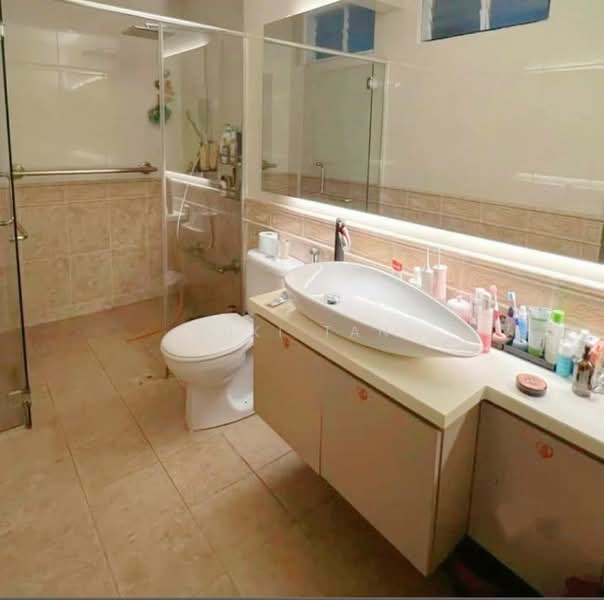 Rumah Teres 3 Tingkat untuk Dijual di Segambut (Kuala Lumpur) - Suki Tan - Bathroom - PropertyGuru.com.my