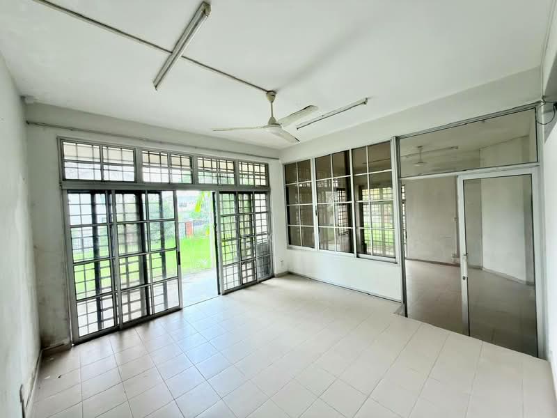 Rumah Berkembar untuk Dijual di Taman Munsyi Ibrahim (Johor Bahru) - Alex Ng - PropertyGuru.com.my