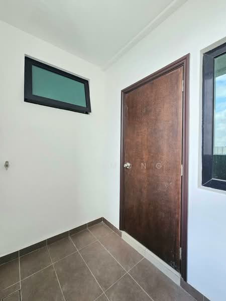 Apartment for Sale at Ponderosa Lakeside Apartment - Wil Mong - Interior - PropertyGuru.com.my