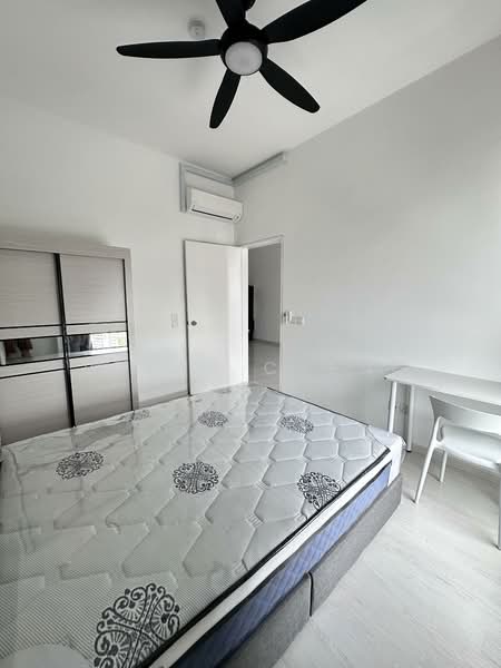 Servis Apartment untuk Dijual di Equine Residence - Bryan Cheng - Bedroom - PropertyGuru.com.my