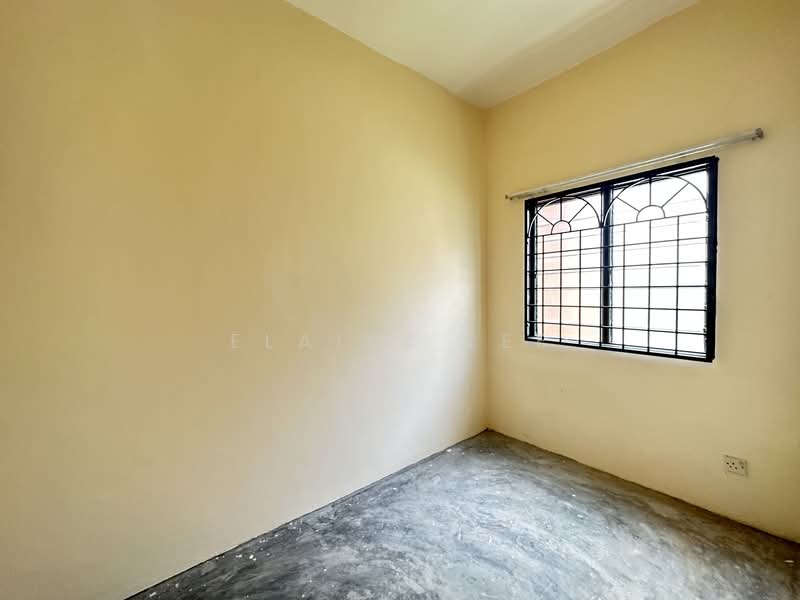 2-storey Terraced House for Sale in Bandar Putra Permai (Seri Kembangan) - Elaine Lee - Interior - PropertyGuru.com.my