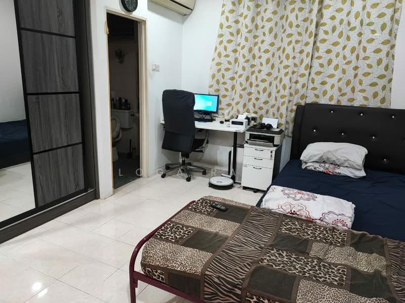 2-storey Terraced House for Sale in Port Klang (Pelabuhan Klang) (Selangor) - Loga Raju - Bedroom - PropertyGuru.com.my