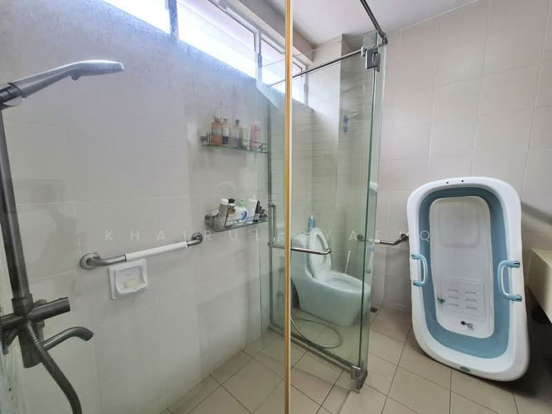 Semi-Detached House for Sale in Setia Eco Park (Setia Alam) - Khairul Syafiq - Bathroom - PropertyGuru.com.my