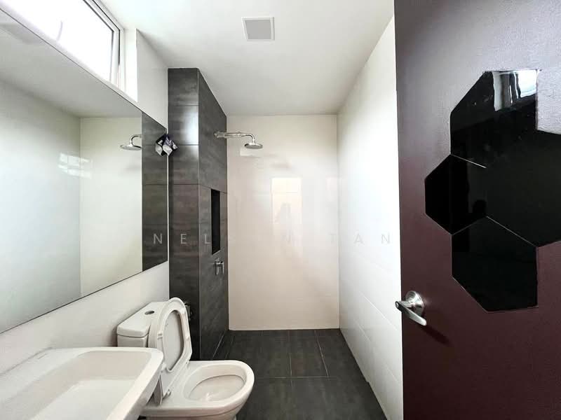Bungalow for Rent in Senibong (Permas Jaya) - Nelson Tan - Bathroom - PropertyGuru.com.my
