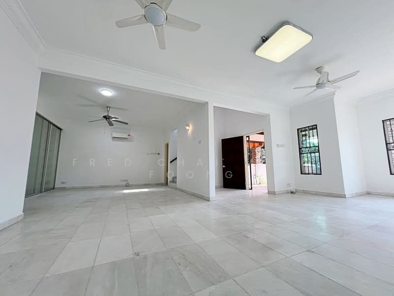 Semi-Detached House for Sale in Alam Damai (Cheras) - Fred Chai Meng Foong - Living Room - PropertyGuru.com.my