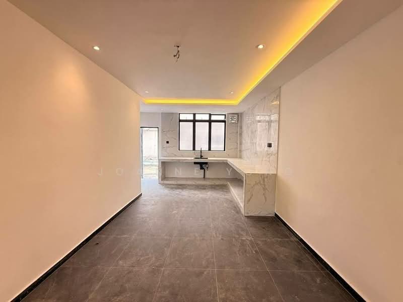 2-storey Terraced House for Sale in Johor Bahru (Johor) - Joanne Yong - Kitchen - PropertyGuru.com.my