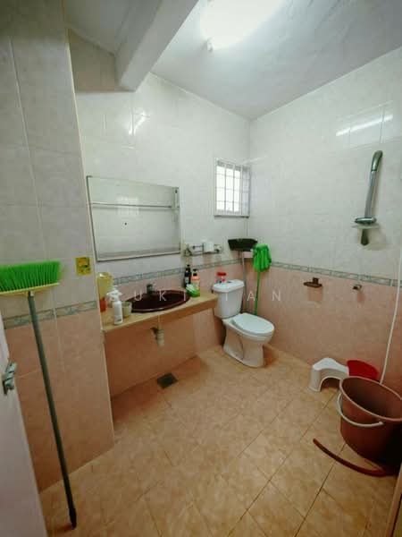 2-storey Terraced House for Sale in Segambut (Kuala Lumpur) - Suki Tan - Bathroom - PropertyGuru.com.my