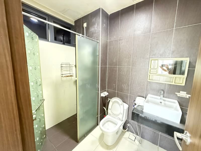 Servis Apartment untuk Disewa di D'Secret Garden (Pangsapuri Kempas Indah) - Glenn Twe - Bathroom - PropertyGuru.com.my
