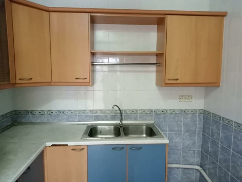 Condominium for Sale at Villa OUG - Josh Yong - Kitchen - PropertyGuru.com.my
