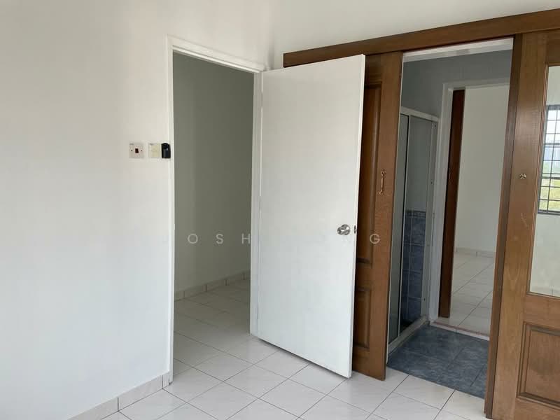 Condominium for Sale at Villa OUG - Josh Yong - Interior - PropertyGuru.com.my