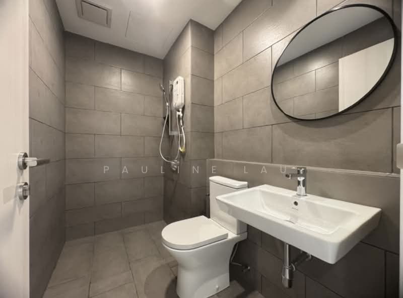 Servis Apartment untuk Disewa di Maya Ara Residences - Pauline Lau - Bathroom - PropertyGuru.com.my