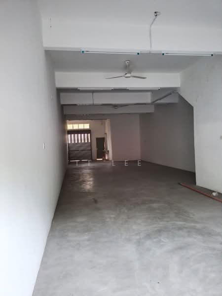 Shop / Office for Rent in Taman Rasah Jaya (Rasah) - TF Lee - Interior - PropertyGuru.com.my