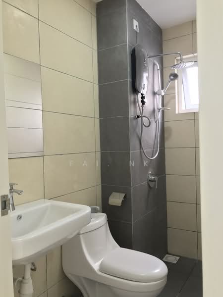Kondominium untuk Dijual di The Holmes 1 - Fai. NK - Bathroom - PropertyGuru.com.my