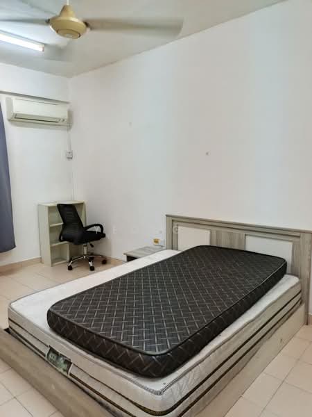 Condominium for Rent at Cyberia Smart Homes - Yeong . - Bedroom - PropertyGuru.com.my