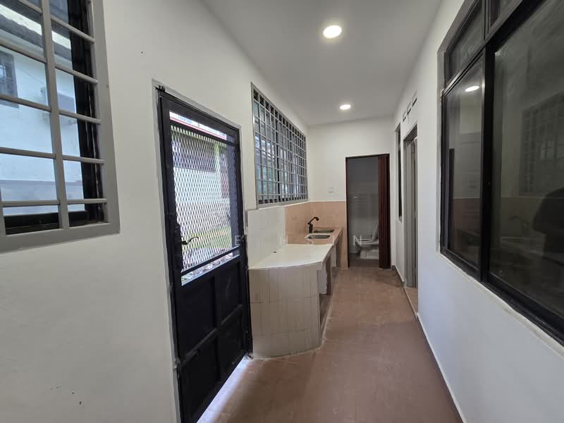 Rumah Teres 2 Tingkat untuk Dijual di Bandar Baru Uda (Johor Bahru) - Yee Hsin - Kitchen - PropertyGuru.com.my