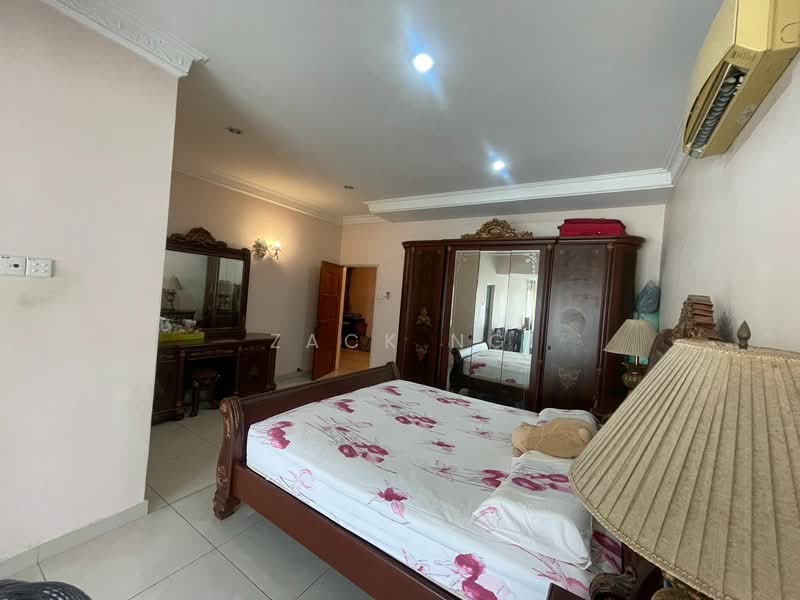 2-storey Terraced House for Sale in Taman Tun Dr Ismail (Kuala Lumpur) - Zack Ng - Bedroom - PropertyGuru.com.my