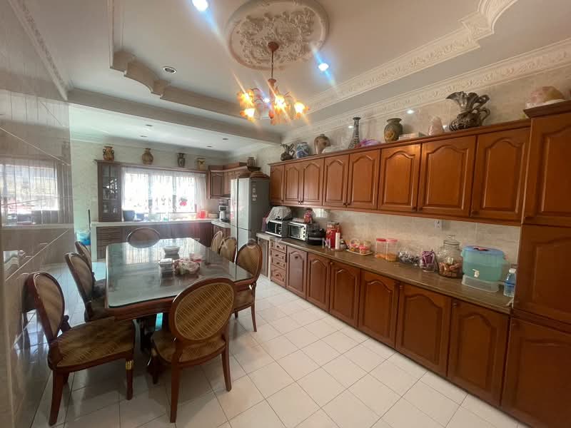 2-storey Terraced House for Sale in Taman Tun Dr Ismail (Kuala Lumpur) - Zack Ng - Kitchen - PropertyGuru.com.my