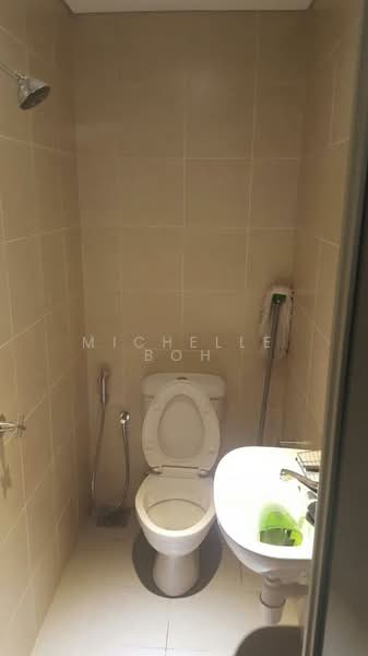 Service Residence for Sale at Aragreens - Michelle Boh - Bathroom - PropertyGuru.com.my