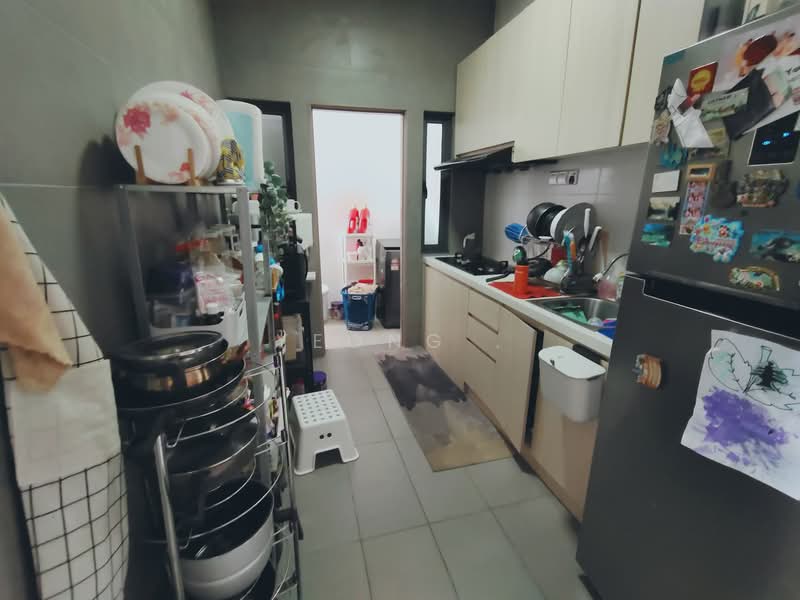Service Residence for Sale at Amerin Residence - Yeong . - Kitchen - PropertyGuru.com.my